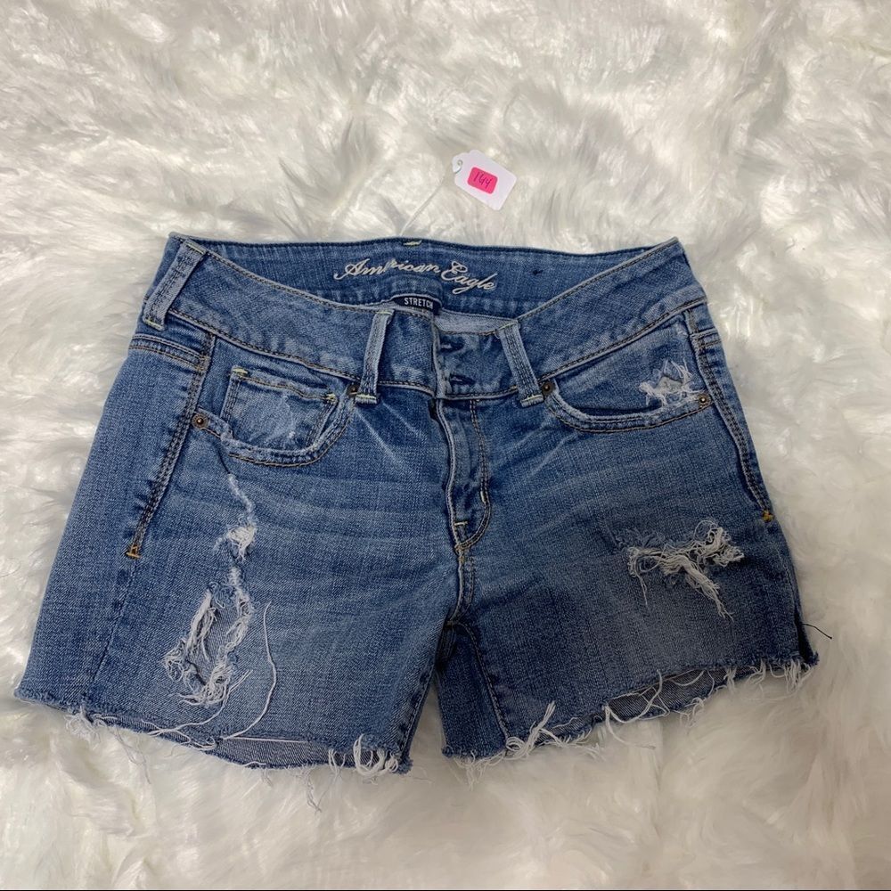American Eagle 🦅 Artist Shorts size 6